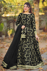 BM CLOTHING'S 3-Piece Embroidered Top, Flared Skirt, and Ornate Dupatta with Eidi Potli