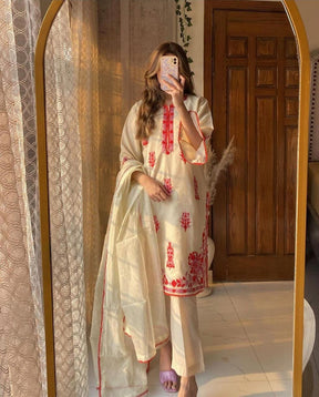 "Elegant 3-Piece Organza Malai Ensemble with Heavy Embroidery"